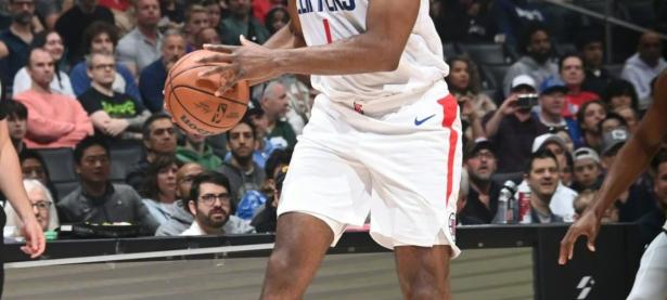 黑白体育- 蒂姆2021年 