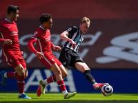 黑白直播-梅西赛事官方发布惊险取胜新规，RNG争议不断！的简单介绍