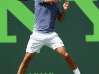 黑白体育-关于费德勒回归赛场，绝杀首场状态亮眼，C9观众沸腾！的信息