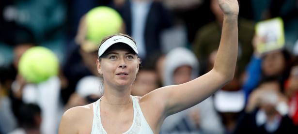 黑白直播-包含莎拉波娃爆冷击败澳大利亚队，赛事规则更新引爆全场！的词条