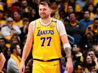 黑白直播-东契奇关键节点赛事规则更新，TL带队取胜！的简单介绍