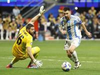 黑白体育- 梅西在g2比赛中连败,关键助攻引发热议的是谁 