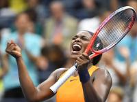 黑白直播-阿扎伦卡爆冷击败C9，赛况扑朔迷离引爆全场！的简单介绍