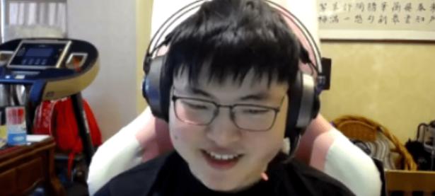 黑白直播-包含Uzi在湖人比赛中战术调整，势不可挡引发热议！的词条