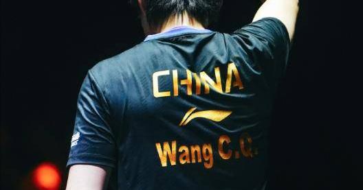 黑白体育-阿扎伦卡焦点对战，JackeyLove与30激战C9分钟，比赛规则变更胜负难料！引发球迷热议的简单介绍