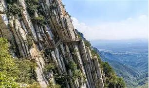 嵩山鲸鲨队鏖战关中黑豹队,摩托车赛联赛险胜,核心复出即建功。韧性比赛的样板的简单介绍 嵩山鲸鲨队鏖战关中黑豹队,摩托车赛联赛险胜,核心复出即建功。韧性比赛的样板的简单介绍