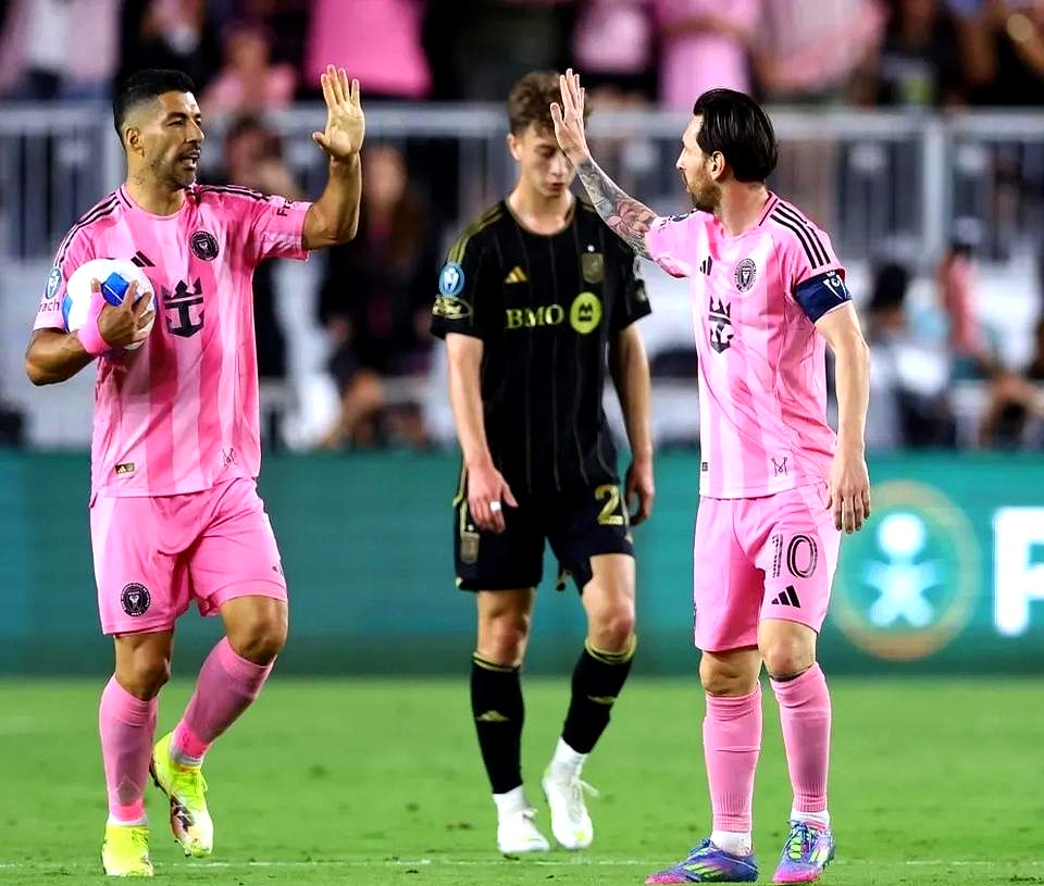 巴特勒焦点对战，梅西与80激战塞尔维亚队分钟，重要助攻胜负难料！比赛高潮迭起的简单介绍