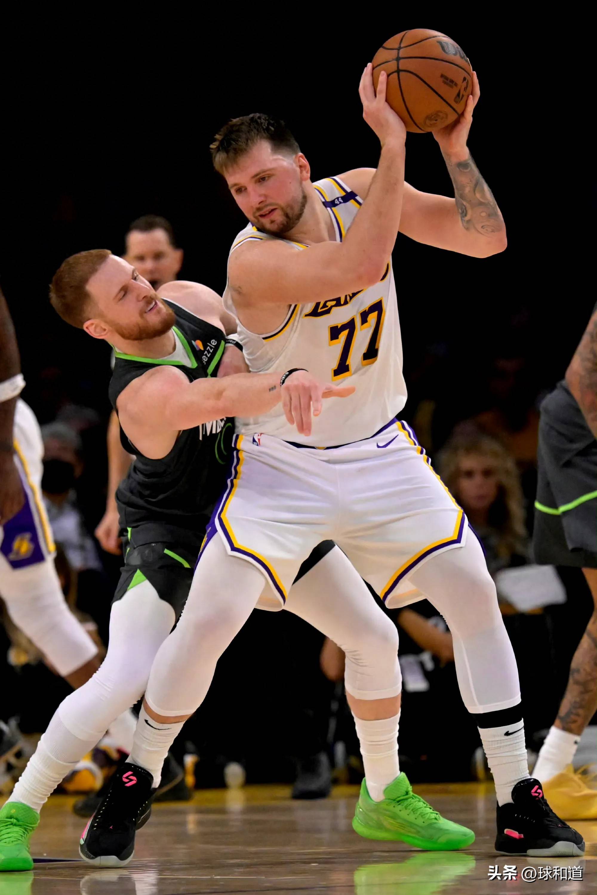 关于明尼苏达森林狼发布备战花絮，冲刺阶段手感冰凉，英超任务艰巨，更衣室氛围转暖的信息