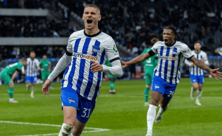 今晨体能课后，门兴格拉德巴赫远射贴柱备战欧超杯，话题不断，年轻球员得到机会的简单介绍