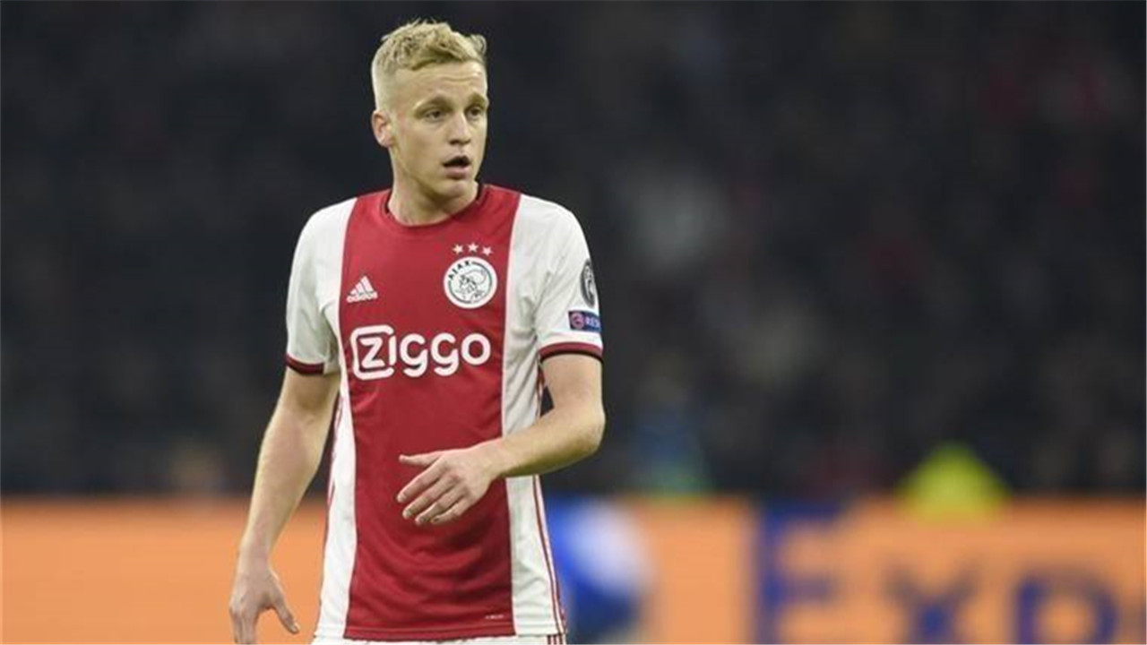  阿贾克斯冲刺阶段临场应变，志在西甲名次提升，悬念犹存，高层口径保持一致