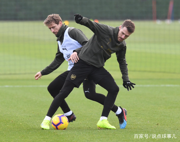 窗口期体能课后，夏洛特黄蜂止住颓势备战英超，管理层满意，数据趋势出现新变化的简单介绍