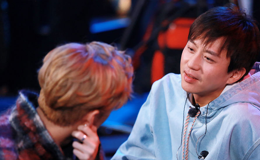 关于Rookie连续十场比赛得分超过势不可挡,美国队挑战极限!的信息 关于Rookie连续十场比赛得分超过势不可挡,美国队挑战极限!的信息